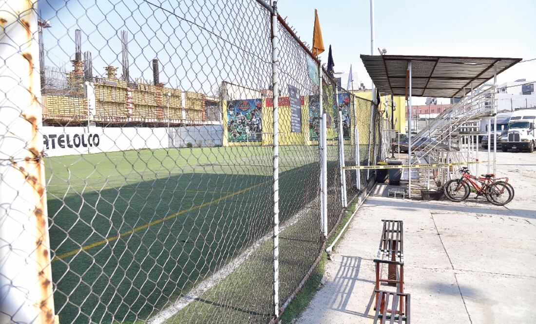 Los hermanos fueron atacados cuando salían de la cancha de futbol Pumas Tlatelolco, en San Simón Tolnáhuac, y donde el supuesto homicida los esperaba (HUGO GARCÍA. EL UNIVERSAL)