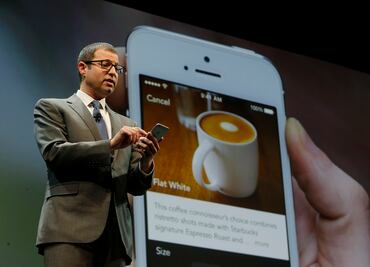 Lanza Starbucks app para ordenar y pagar por adelantado