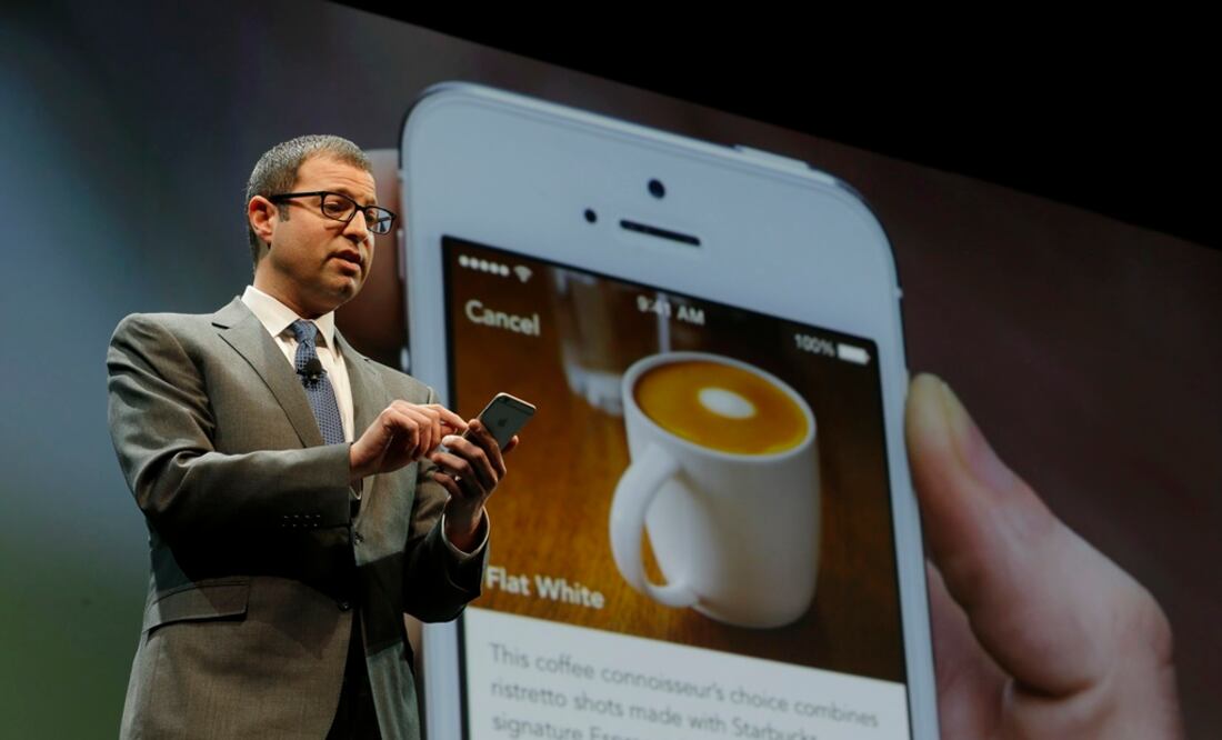 Adam Brotman, jefe digital de Starbucks, explicó que en general los pedidos pueden hacerse de tres a cinco minutos por adelantado, dependiendo del local donde se va a recoger (Foto: AP)