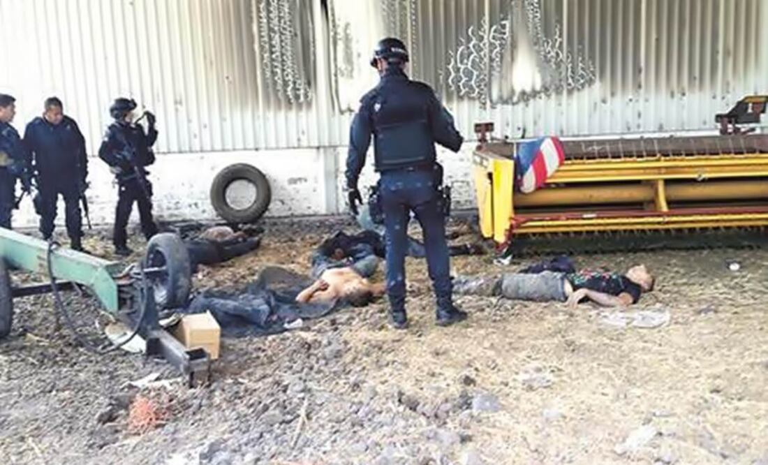 Some of the 42 alleged criminals killed in the confrontation in Tanhuato, Michoacán. (Photo: OSCAR PANTOJA/AP )