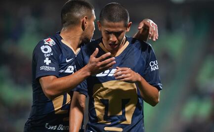 Árbitro hace el ridículo, expulsa a jugador equivocado de Pumas
