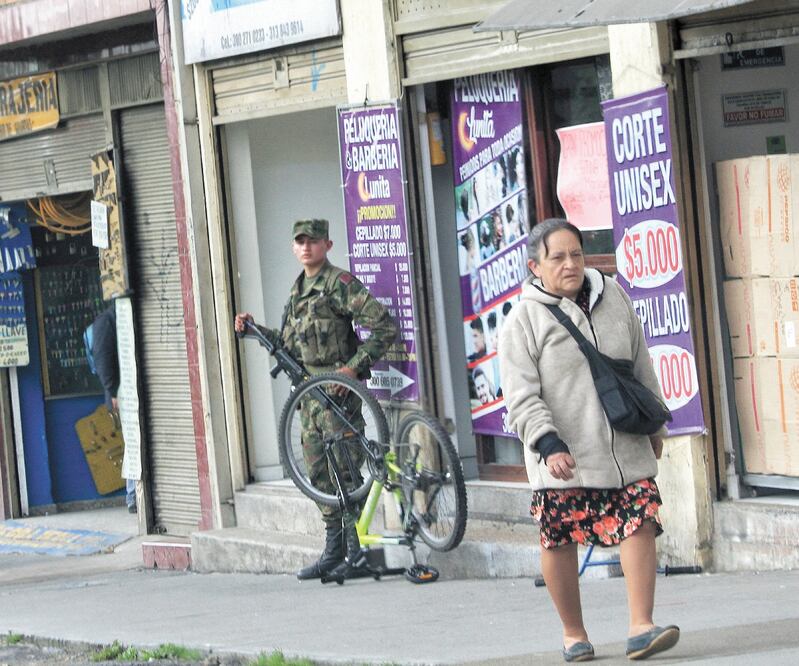 Colombia vive un estado de alerta por el paro nacional de mañana, que fue convocado por estudiantes, sindicatos y grupos indígenas. Foto: EL TIEMPO. GDA