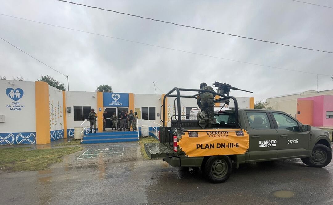 Elementos de la Guardia Nacional y de la Sedena ayudan ante la llegada de la tormenta tropical “Alberto”. Foto: Sedena