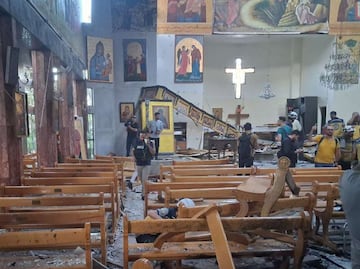 Disparan y detonan presunto "chaleco explosivo" durante misa en iglesia de Siria; reportan 20 muertos y 52 heridos