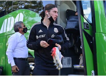 Marcelo Flores hará pretemporada con el Arsenal; se ausentará del Premundial