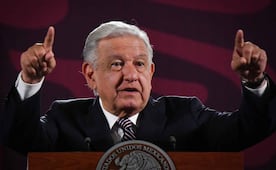 Carta de AMLO a Trump divide las redes sociales; analistas explican su reaparición y oposición le pide hacerse a un lado