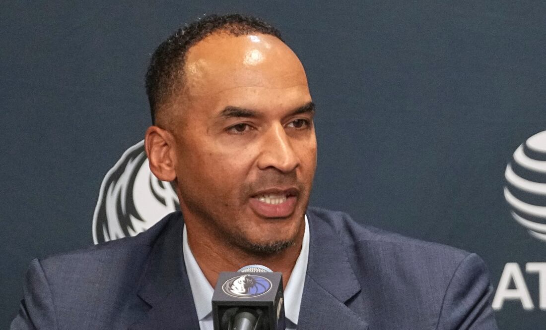 Nico Harrison se despide de los Mavs / Foto: AP