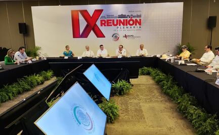 "Alito" Moreno asiste a plenaria de senadores del PRI tras solicitud de desafuero