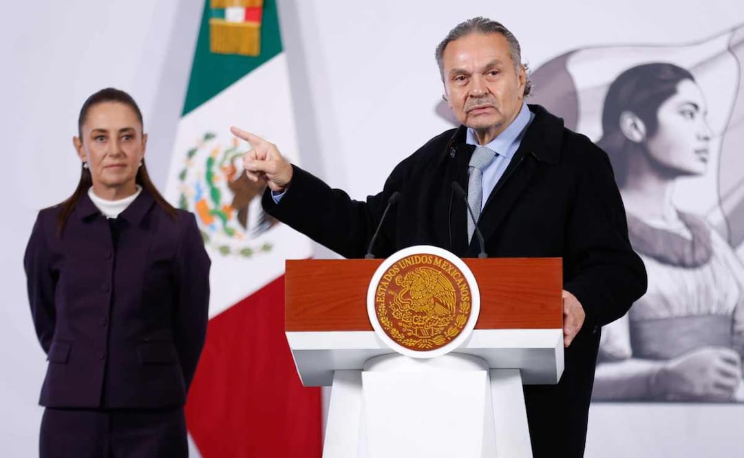 El director general del Instituto del Fondo Nacional de la Vivienda para los Trabajadores (Infonavit), Octavio Romero Oropeza, durante la mañanera del 14 de enero del 2026. Foto: Diego Simón / EL UNIVERSAL