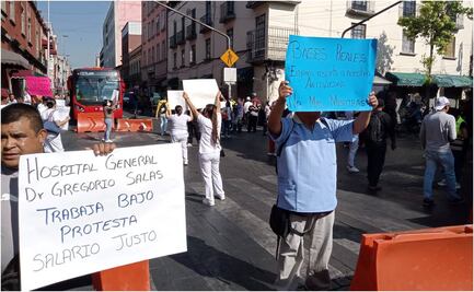 Con bloqueos simultáneos en la CDMX, trabajadores de la salud exigen mejoras laborales