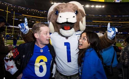 Macaulay Culkin se compromete con su novia Brenda Song