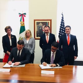 México y EU refrendan compromiso para inspección aduanera conjunta