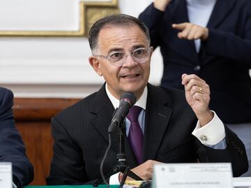 Comienzan las entrevistas de los aspirantes a la Fiscalía capitalina; Ulrich Richter promete ciudadanizarla y despresurizarla