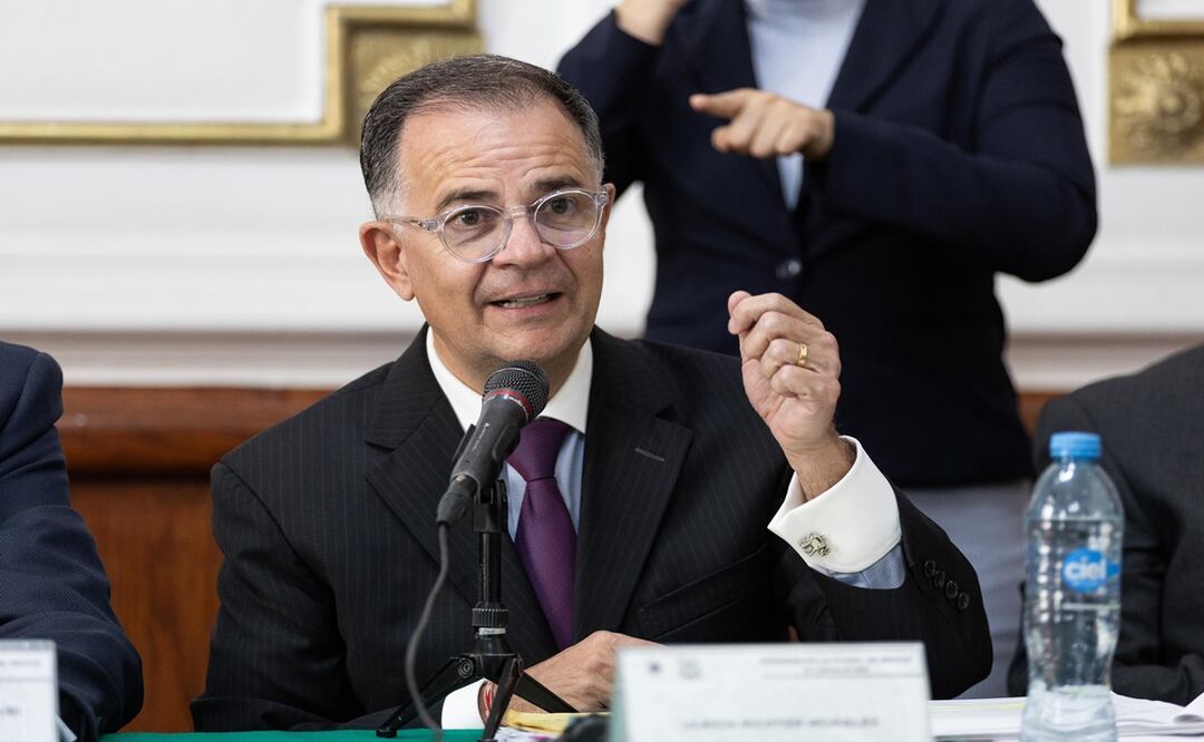 Comienzan las entrevistas de los aspirantes a la Fiscalía capitalina; Ulrich Richter promete ciudadanizarla y despresurizarla. Foto: Hugo Salvador