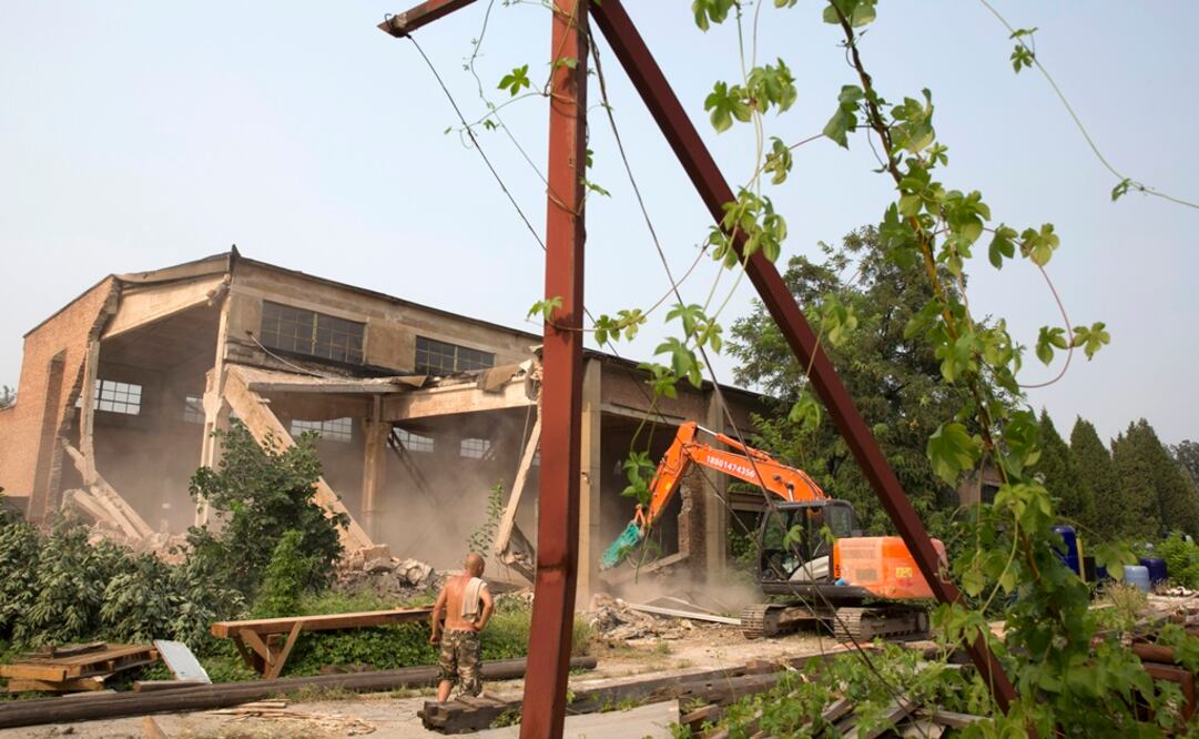 Se trata del segundo estudio del artista que fue derrumbado por las autoridades chinas. Foto: AP/Ng Han Guan