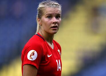 La mejor futbolista se queda sin Mundial por buscar la igualdad de género