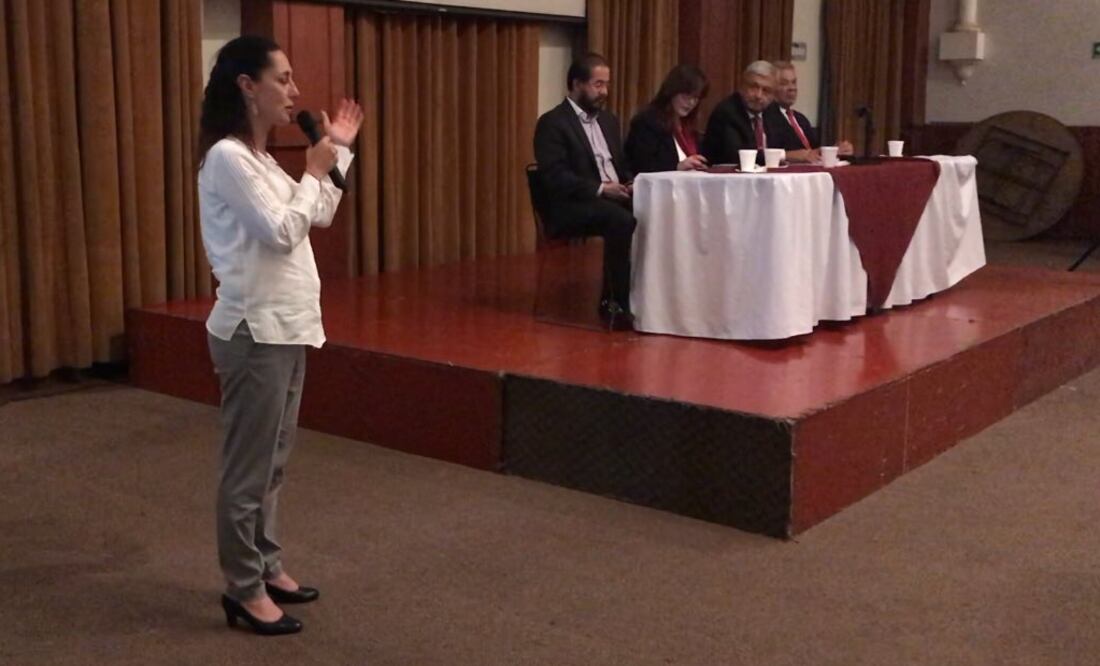 La ex delegada de Tlalpan hablará de cómo va a aterrizar los programas que López Obrador planteó en campaña. Foto: Twitter @Claudiashein