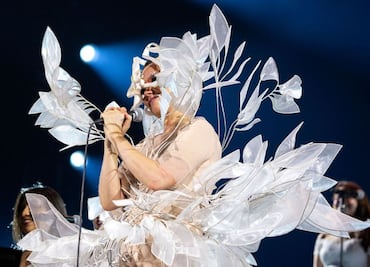 Björk disfrutó de la CDMX y dio un concierto teatral nunca antes visto