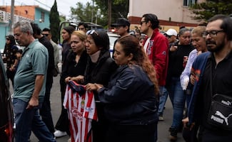 Despiden a “Carlitos”, víctima de la explosión en Álvaro Obregón; demolición de 4 inmuebles iniciará este lunes