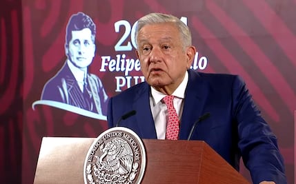 Truena AMLO contra primer debate; acusa que preguntas fueron hechas para atacar a su gobierno