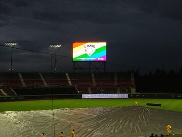LMB intenta promocionar el Día del Orgullo LGBT+