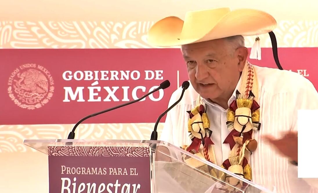 El presidente Andrés Manuel López Obrador llamó a la población a evitar que los jóvenes consuman drogas, para que no sucedan enfrentamientos como el de Texcaltitlán, Estado de México. Foto: especial