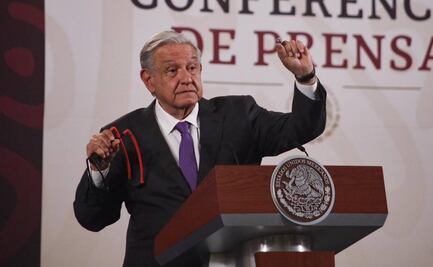 “Estos eran los que querían el diálogo”; AMLO muestra resortera y balines que usaron normalistas en portazo a Palacio Nacional