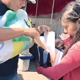 Investigarán a enfermeras por cambio de bebés 