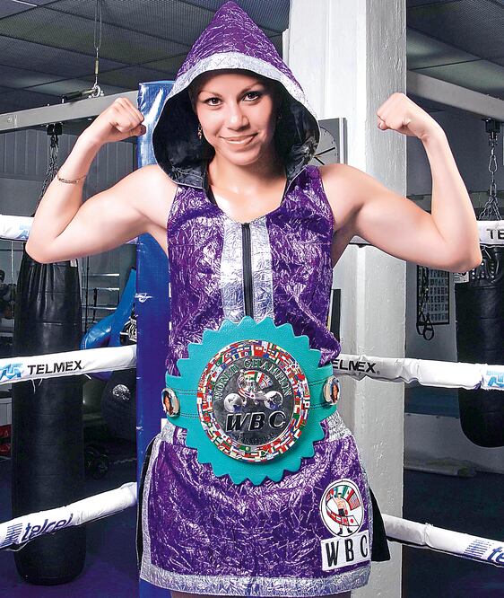 Zulina Muñoz expondrá el cetro supermosca CMB, tras 9 meses sin acción (LUIS LICONA. IMAGO7)