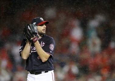 Scherzer lanza pelota de cuatro hits y mantiene a ‘Nats’ en la pelea; habrá quinto juego