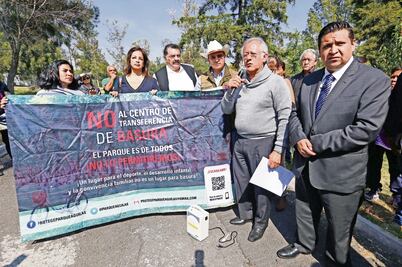 Vecinos protestan contra construcción de basurero