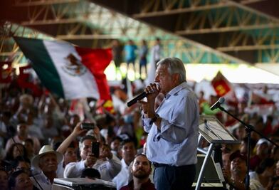 Meade y Anaya necesitan un milagro para ganar: AMLO