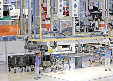 Vuelve libre comercio de autos con Brasil