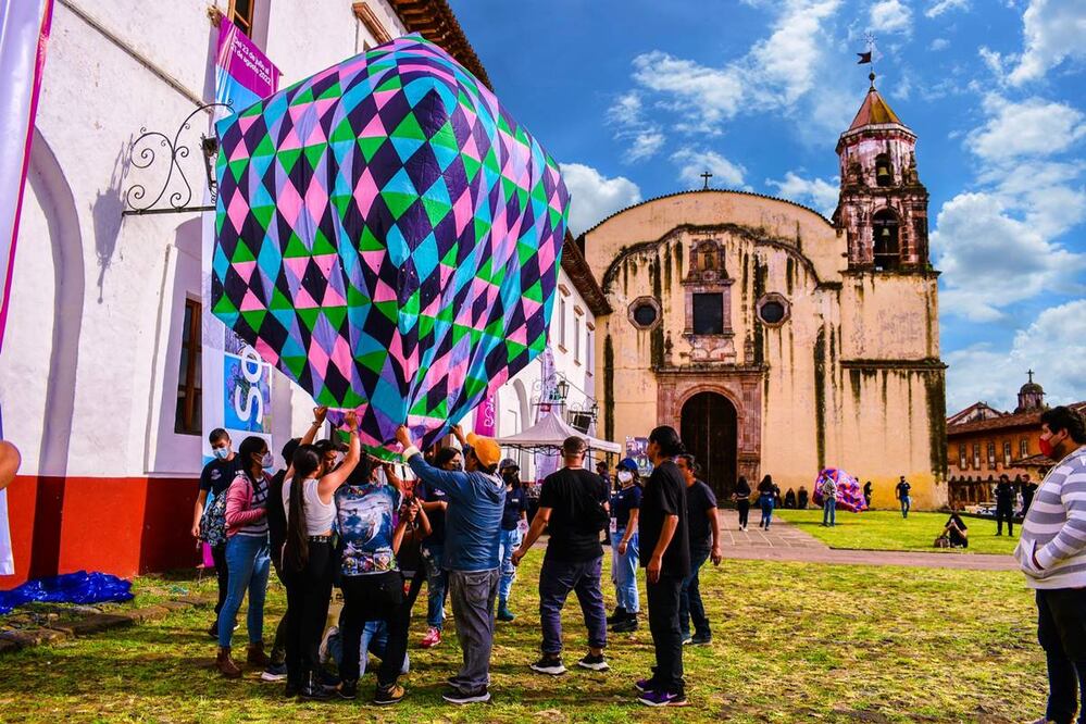 Foto: Cantoya Fest Pátzcuaro