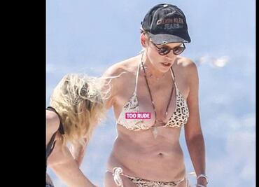 Sharon Stone sufre "accidente" con su bikini
