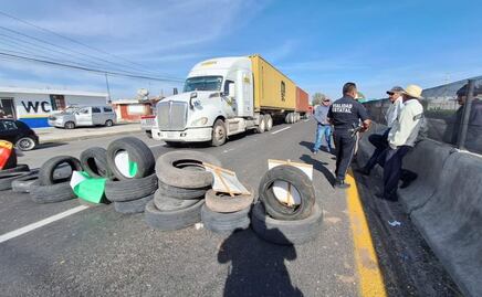 Ejidatarios mantienen bloqueos también en carreteras de Tlaxcala; reclaman pago por la explotación de sus tierras