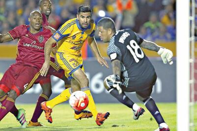 Tigres cumple con un triunfo en casa