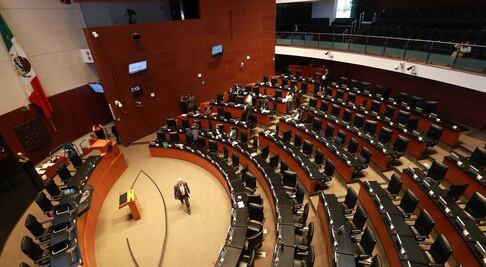 Senadores del PAN piden cerrar frontera con EU por coronavirus
