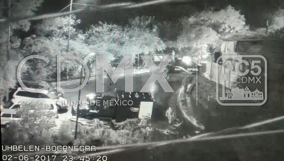 Se desborda caudal de presa en Álvaro Obregón