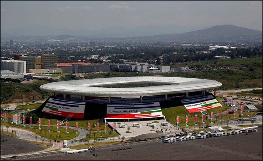 Guadalajara (Estadio Akron) 48,071