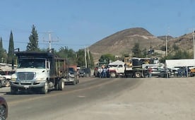 Integrantes de la familia LeBarón bloquean carreteras y unidades de la CFE en Chihuahua; denuncian cortes de agua en pozos agrícolas 