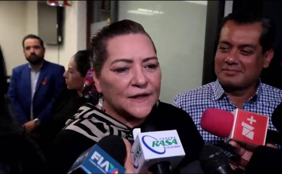 Guadalupe Taddei, presidenta del INE, se reunió este 28 de noviembre del 2024, con el presidente de la Mesa Directiva de la Cámara de Diputados, Sergio Gutiérrez, y la presidenta de la Comisión de Presupuesto y Cuenta Pública, Merilyn Gómez Pozos. Foto: Especial