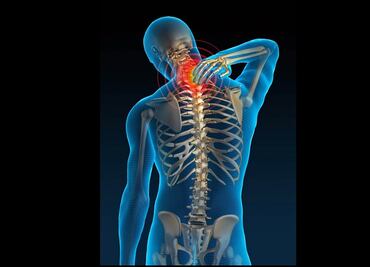 Uso prolongado de celular causa padecimientos en espalda, alertan