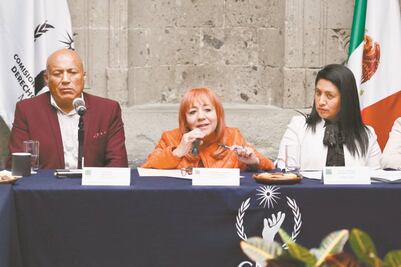 “Titular de CNDH, ausente ante problemas nacionales”