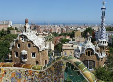 Barcelona prohibirá renta de viviendas turísticas a través de aplicaciones en 2028