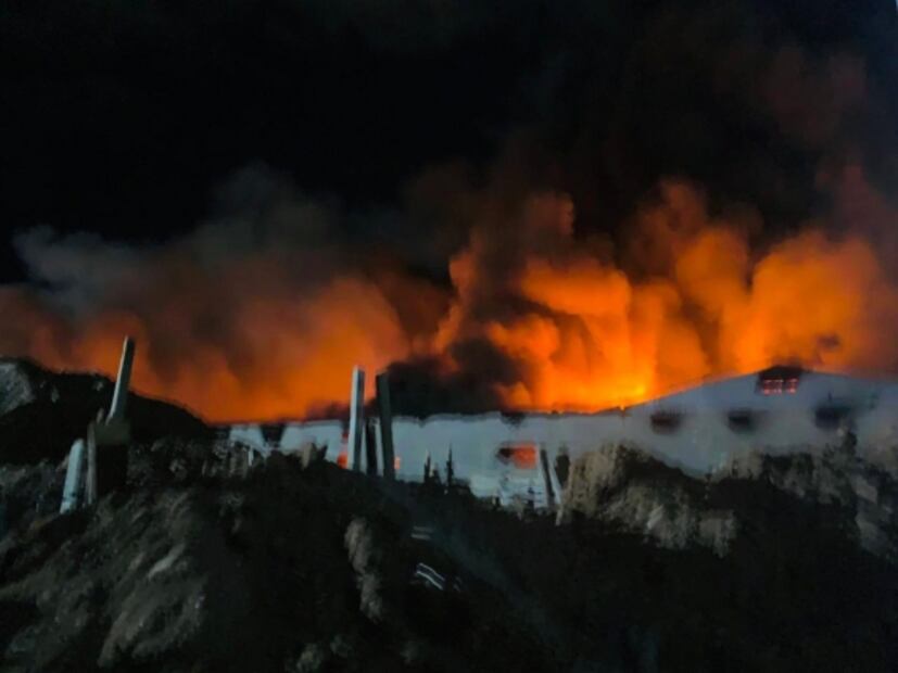 Se incendian bodegas en Hermosillo; dos de ellas del INE