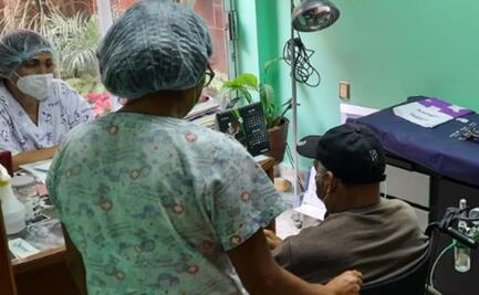 Personal médico de clínicas privadas en Nezahualcóyotl piden ser vacunados contra Covid-19