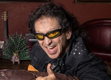 Alex Lora prepara canción sobre el tiroteo en El Paso