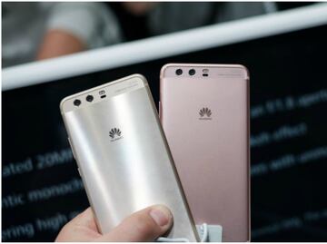 “No uses teléfonos Huawei”: FBI