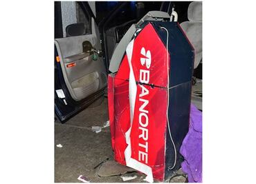 Policías de Tlalnepantla frustran robo de cajero automático